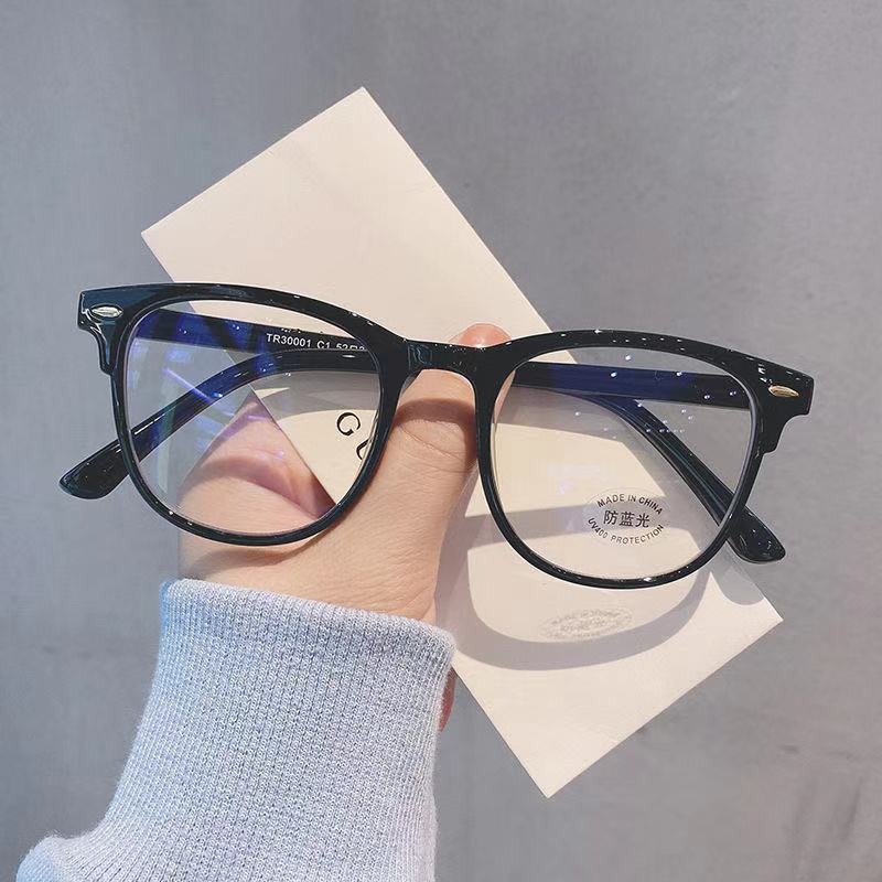 Okulary Ultralekkie Retro prze – Glow In The Dark Party Glasses recenzja i cena