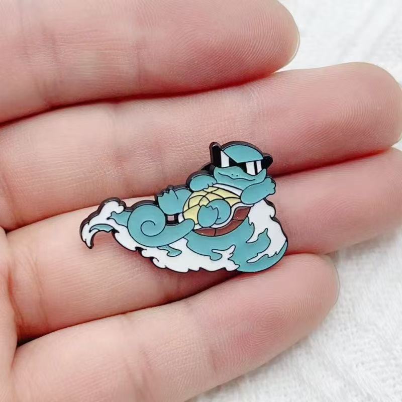 8 szt. broszek/znaczków z odle – Novelty Gifts recenzja i cena